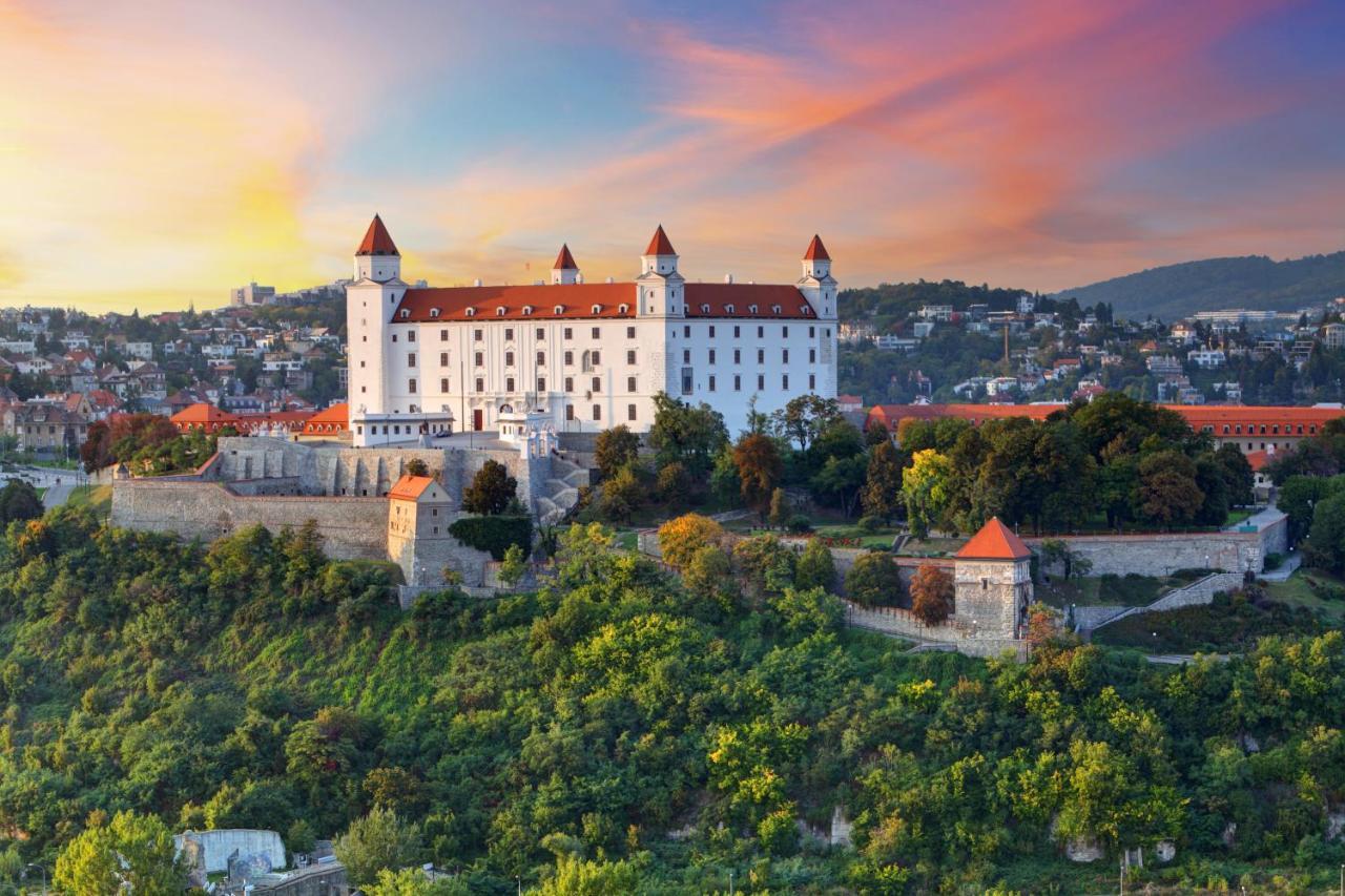 Loft Hotel Bratislava Luaran gambar